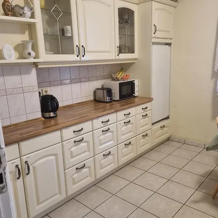Wg- Im Einfamilienhaus شقة أهرينسفيلد